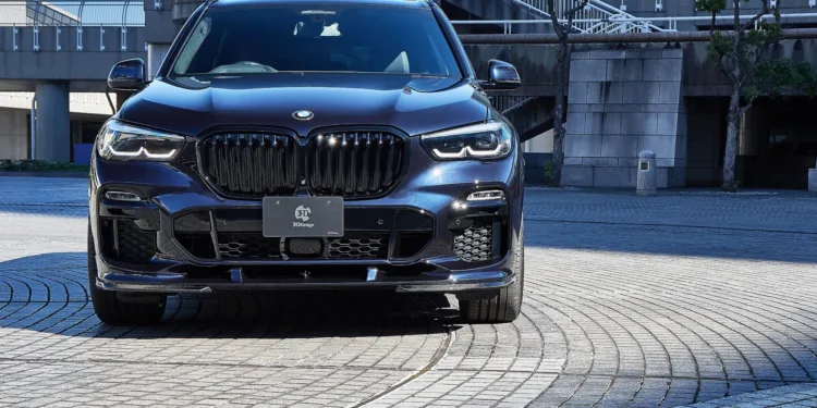 BMW X5 G05 with body kit from 3D design