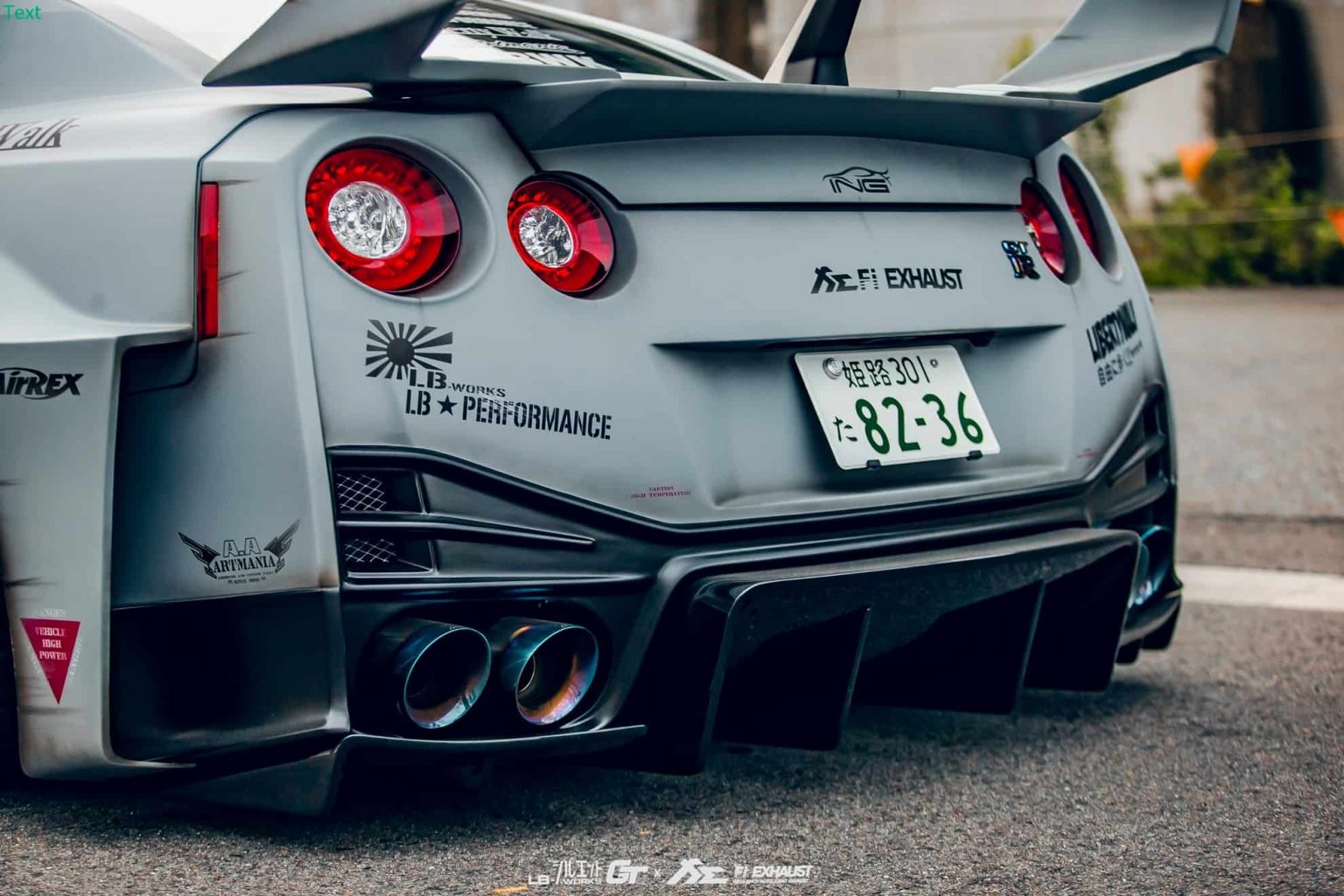 Nissan GTR r35 РІС‹С…Р»РѕРї