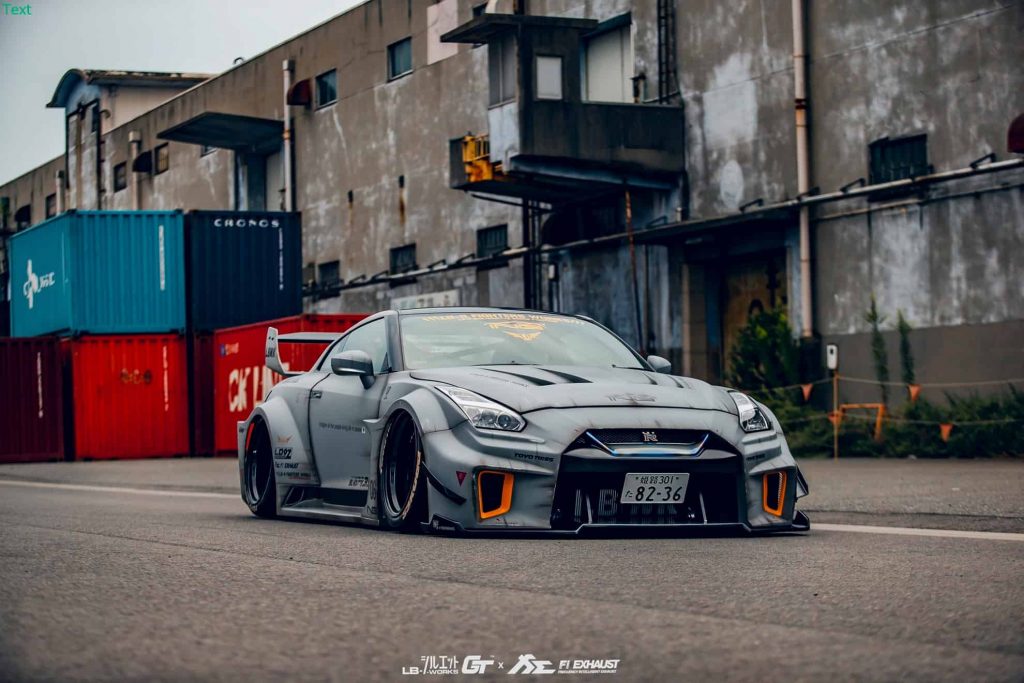 Nissan 35GT-RR Zero Fighter by Liberty Walk