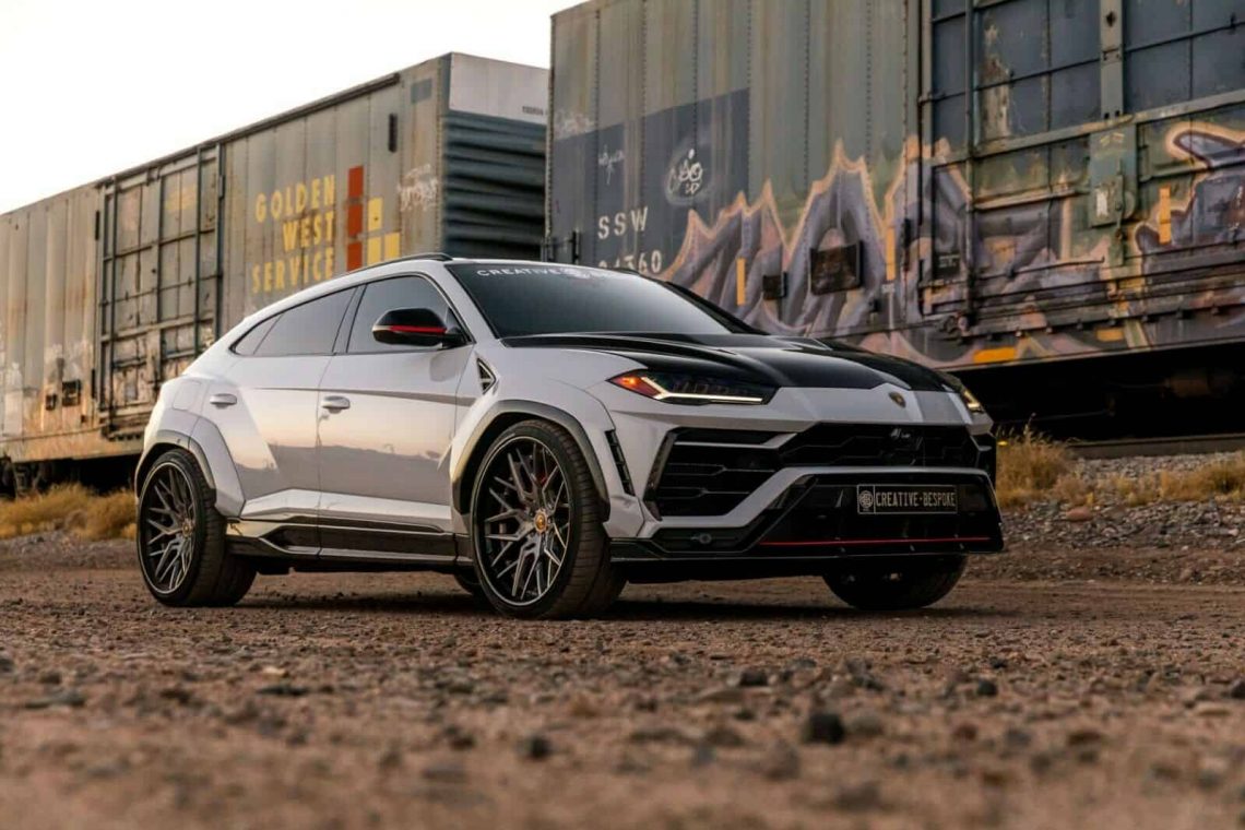 Lamborghini Urus v 12